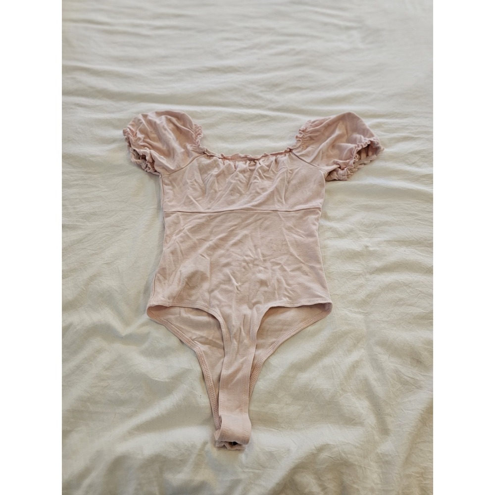 Celebrity Pink Blush Pink Puff Sleeve Bodysuit XS Ruched Off Shoulder - Picture 4 of 6